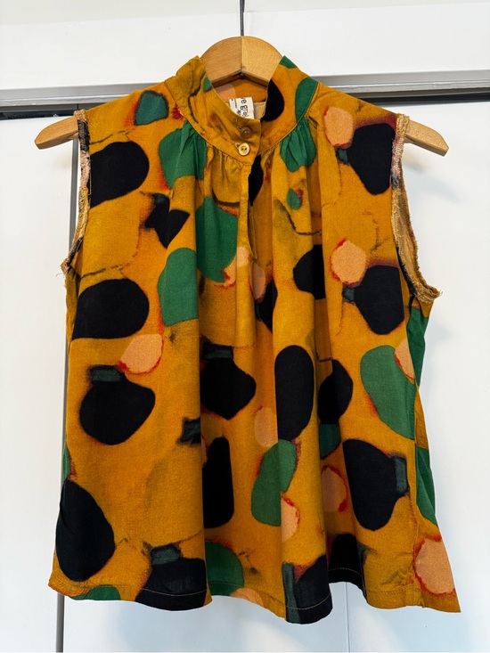 Eve Gravel Tops - Eve Gravel Montreal Abstract Print Mock Neck Sleeveless Blouse Top Yellow XS